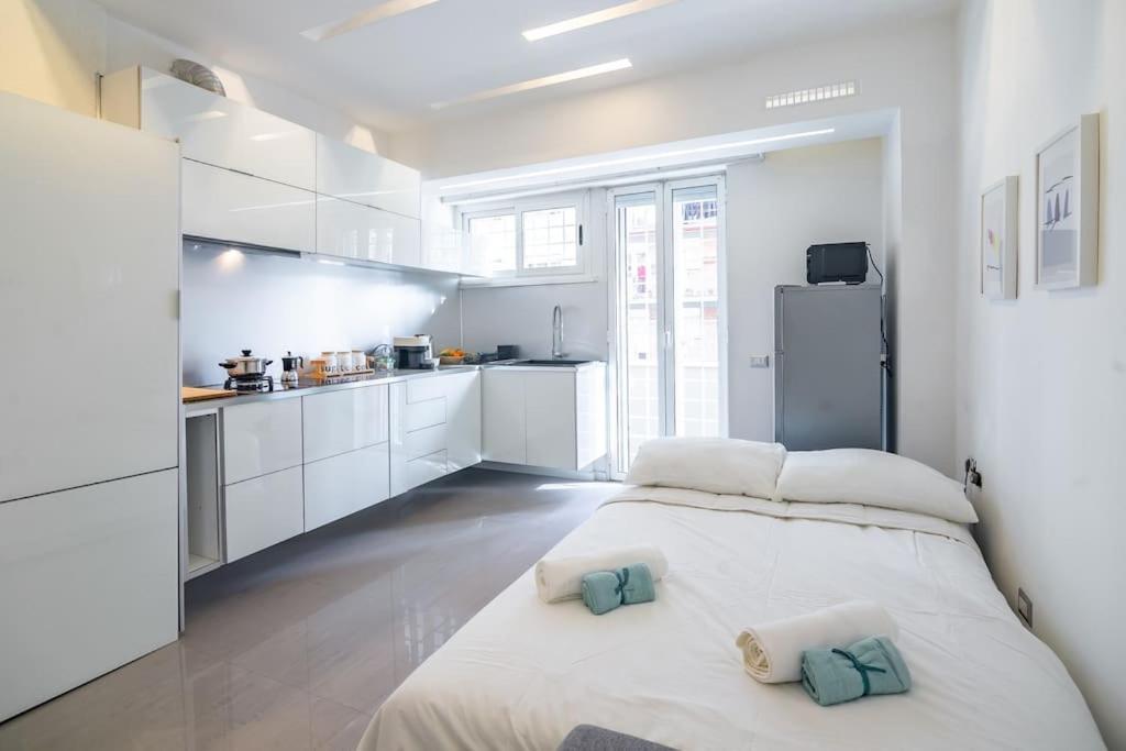 My Cozy White House Appartamento Roma